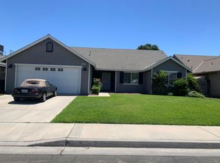 905 W Millbrook St, Hanford, CA 93230