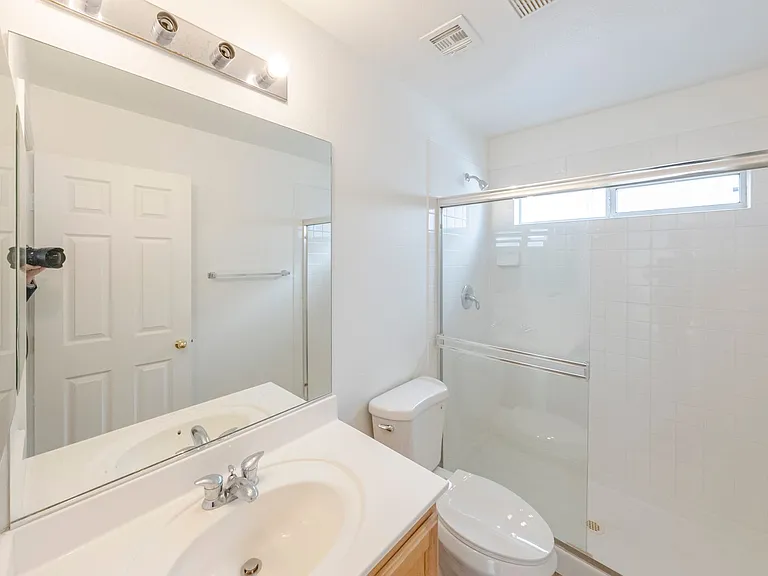 8146 Golden Flowers St — Photo 15