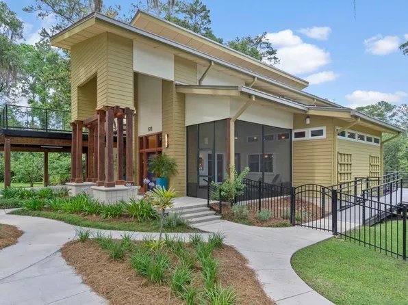 1911 Old Fort Dr, Tallahassee, FL 32301