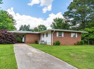 1005 Woodbine Rd, Madison, AL 35758