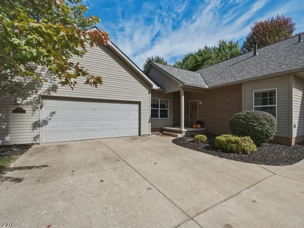 2373 Kalyn Pl, Stow, OH 44224