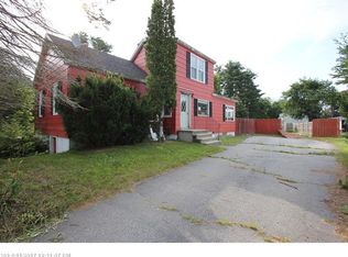 15 W Waterman Rd, Auburn, ME 04210