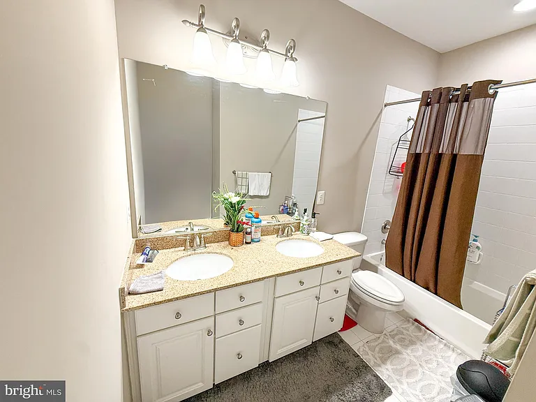 21268 Park Grove Ter — Photo 34