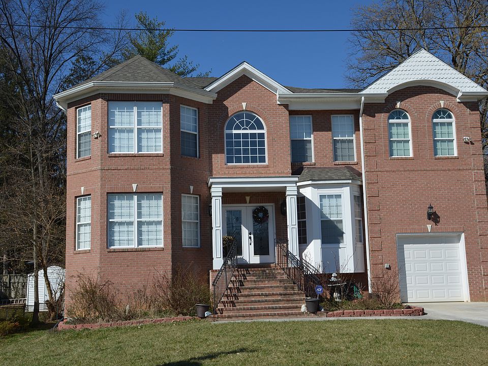 1st image of 3002 Fairmont St