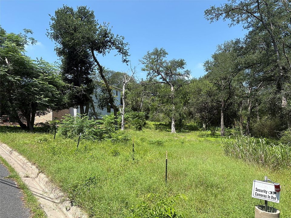 1st image of 4640 Marlo Dr