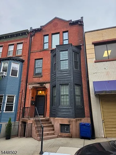 5 Warren St #2 Photo 1