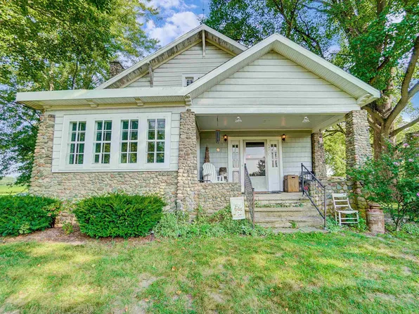 5402 E 1000th Rd S, Claypool, IN 46510