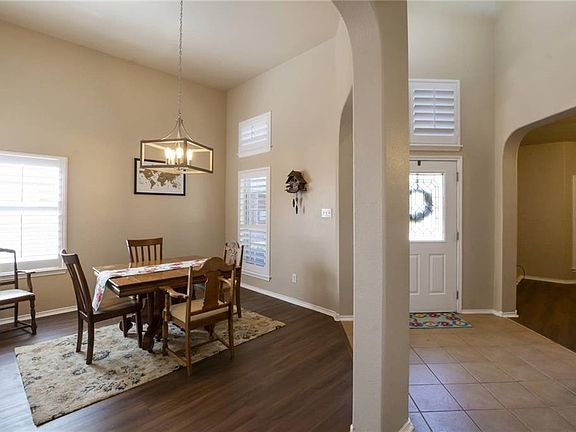 2nd image of 1506 Reagan Wells Dr