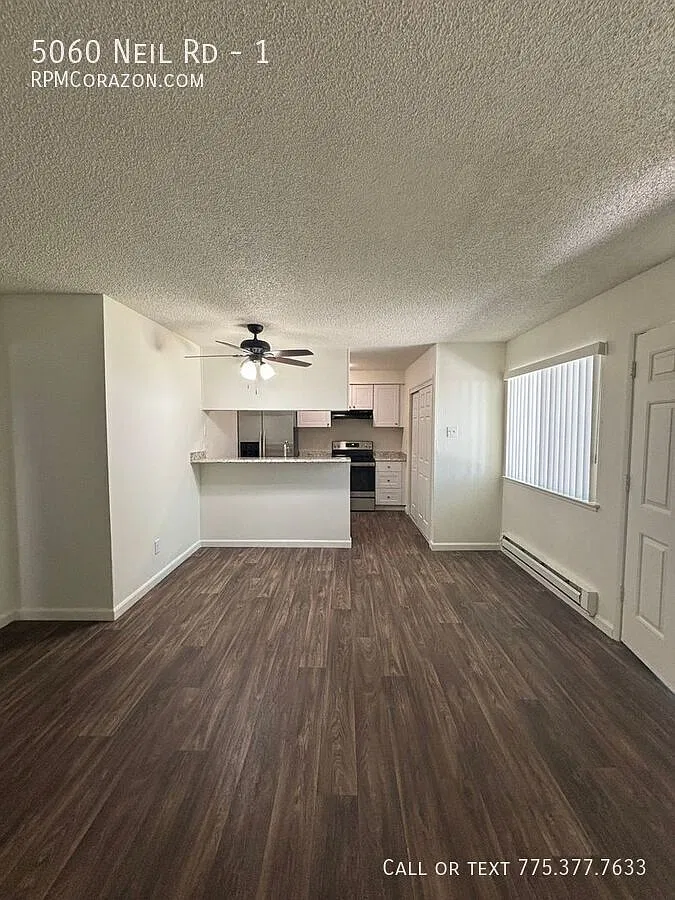 2 bed 1 bath condo with new kitchen! — Photo 2
