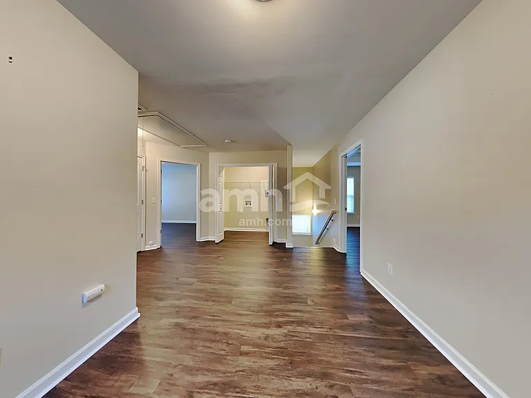 510 Summer Hill Way — Photo 9