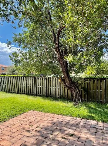 8514 NW 111th Ct — Photo 11