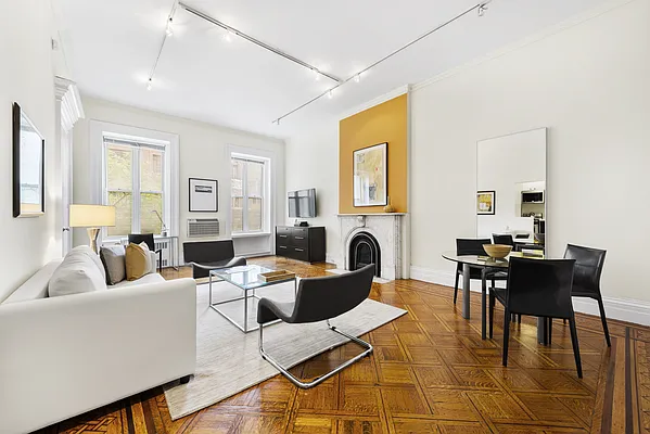 Rented by Compass | media 6