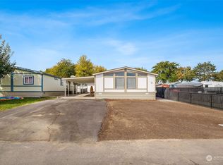 93 Hummingbird Cir #101, Moses Lake, WA 98837