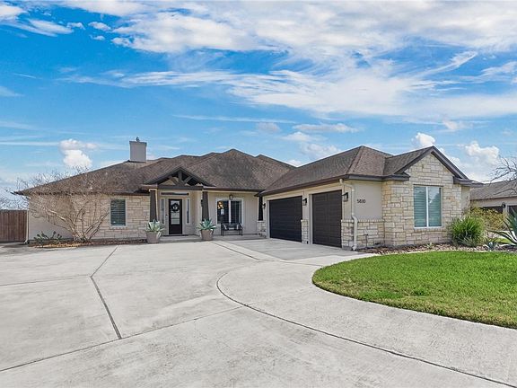 2nd image of 5830 Lago Vista Dr