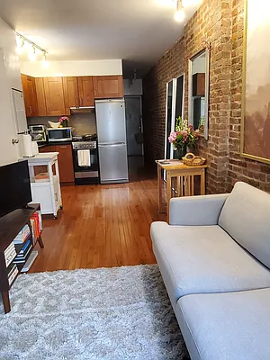 Rented by Krieger Real Estate LLC | media 17