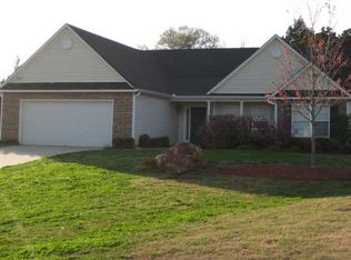 501 Carriage Dr, Bethlehem, GA 30620