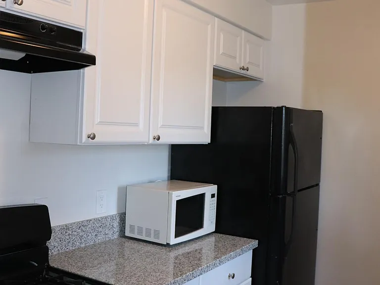 706 California St — Photo 10