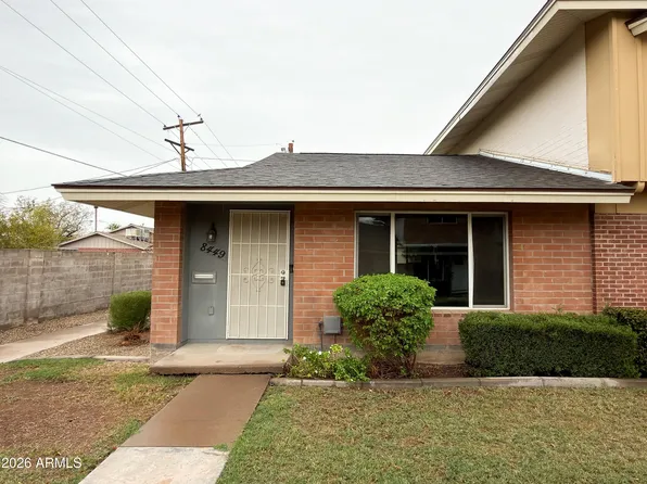 8449 E MONTEBELLO Avenue, Scottsdale, AZ 85250