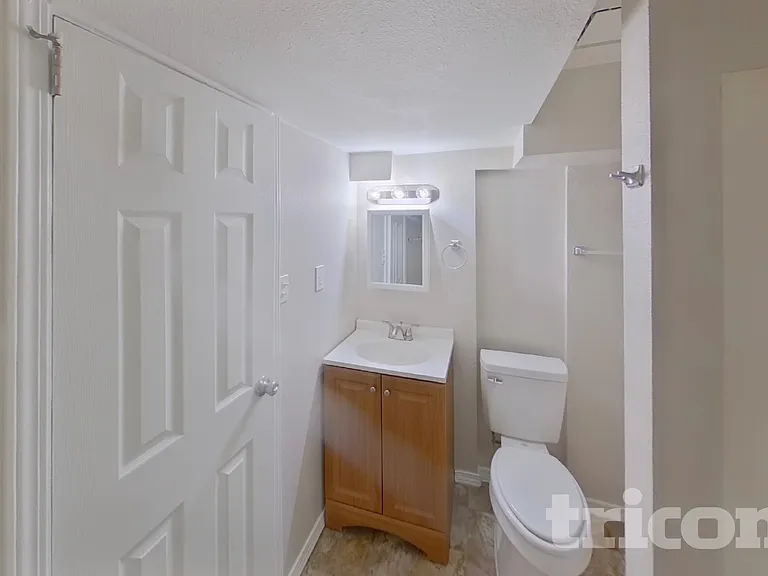 1075 Keith Dr — Photo 11