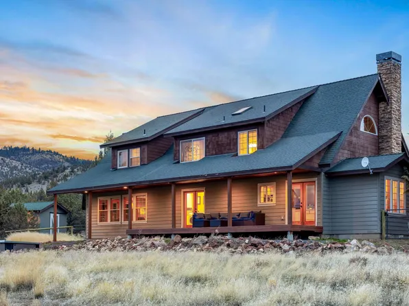 8551 SW Red Cloud Ln, Powell Butte, OR 97753