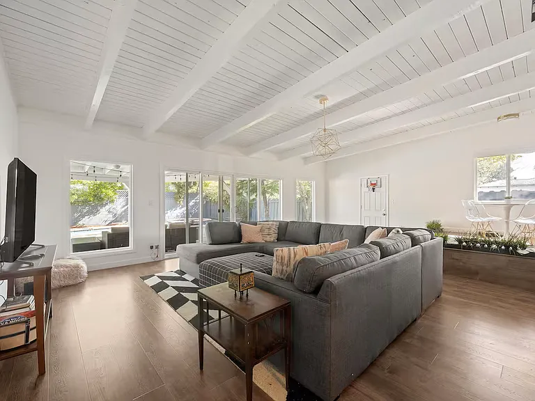12703 Hatteras St — Photo 49