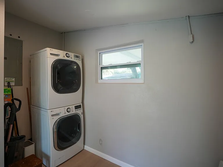 1507 Rosemont Dr — Photo 20