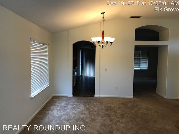 4th image of 8889 Monterey Oaks Dr