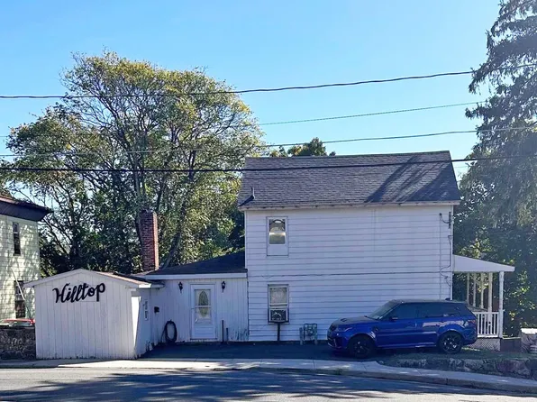 50 Schneider Avenue, Highland Falls, NY 10928