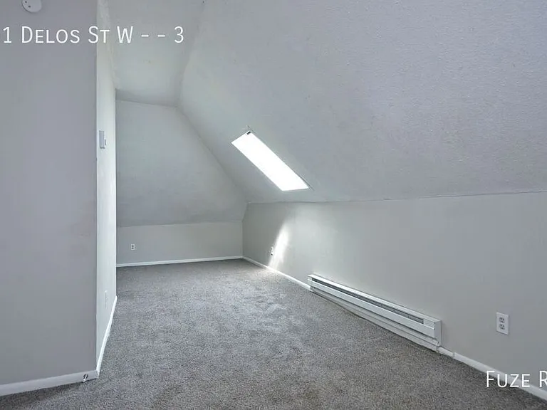 61 Delos St W #3 — Photo 17
