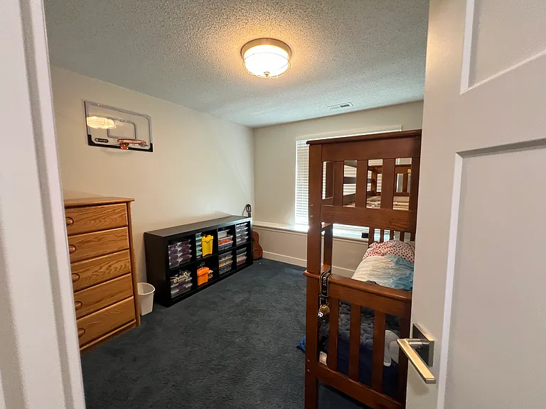 2213 E Myrtlewood Ct — Photo 8