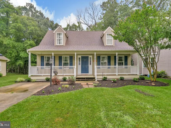 6406 Fisher Ct, Waldorf, MD 20603