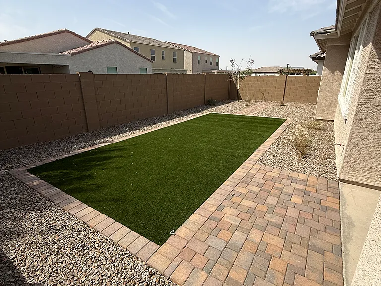 12329 W Wagon Wheel Dr — Photo 3