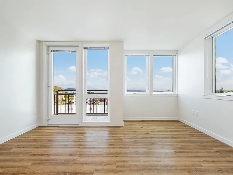 Fidalgo Flats — Photo 8