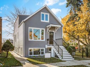 6438 26th St, Berwyn, IL 60402