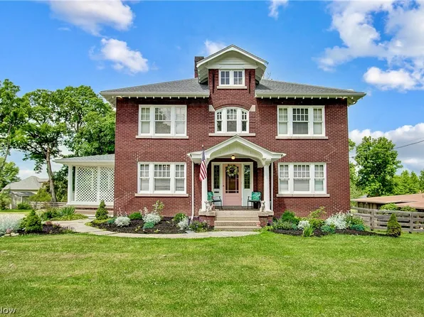 2551 Dresden Rd, Zanesville, OH 43701