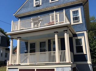 61 Bayside Ave, Warwick, RI 02888