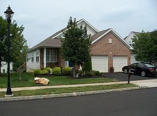 36 Sagebrush Ln, Langhorne, PA 19047
