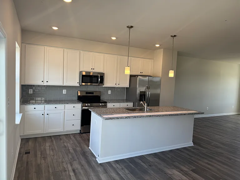 1334 Red Clover Ln — Photo 11