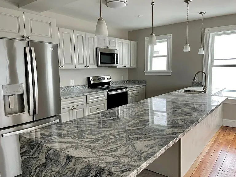 340 Winter St #209 — Photo 3
