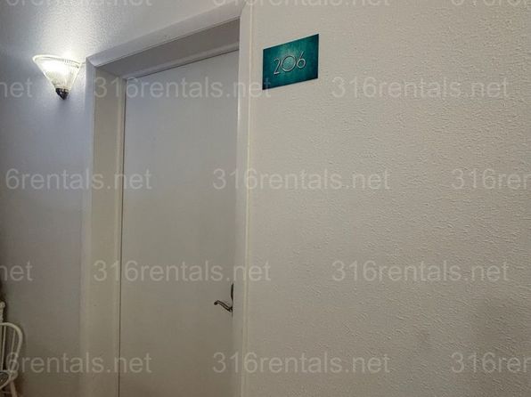 115 W Central Ave #206