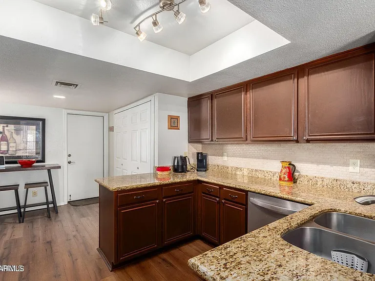 11011 N 92nd St #1097 — Photo 15