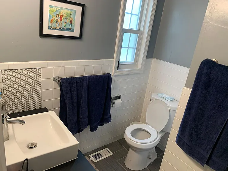 305 Garwood Pl — Photo 10
