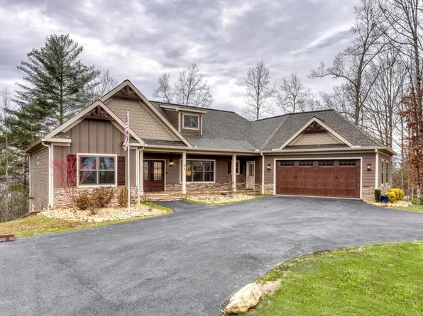 65 Eastridge Ct, Blairsville, GA 30512