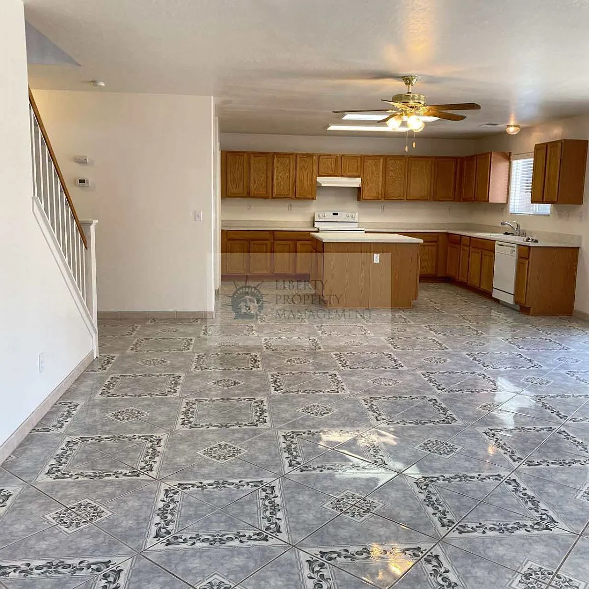 Building Photo - 6206 E Bellaire Way