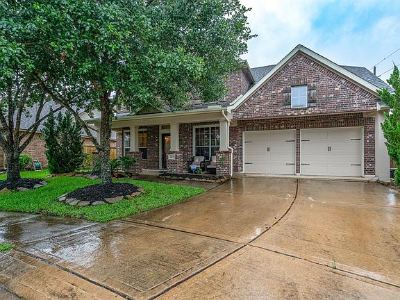3rd image of 24515 Rozzano Ct