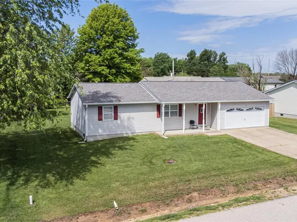 1129 Benjamin Blvd, Saint James, MO 65559