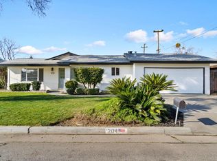 204 Autumn Rd, Madera, CA 93637