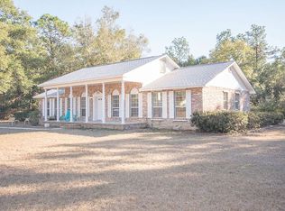 5901 Hamilton Bridge Rd, Milton, FL 32570