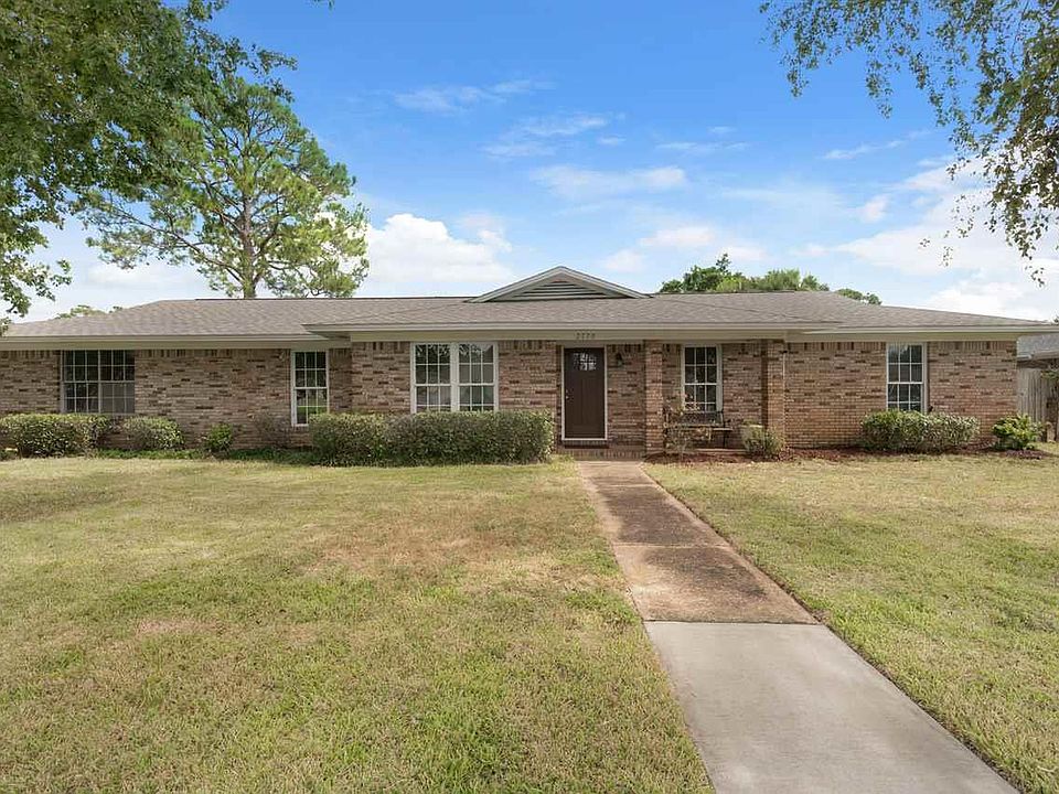 1st image of 2779 Venetian Ct