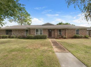 2779 Venetian Ct, Gulf Breeze, FL 32563
